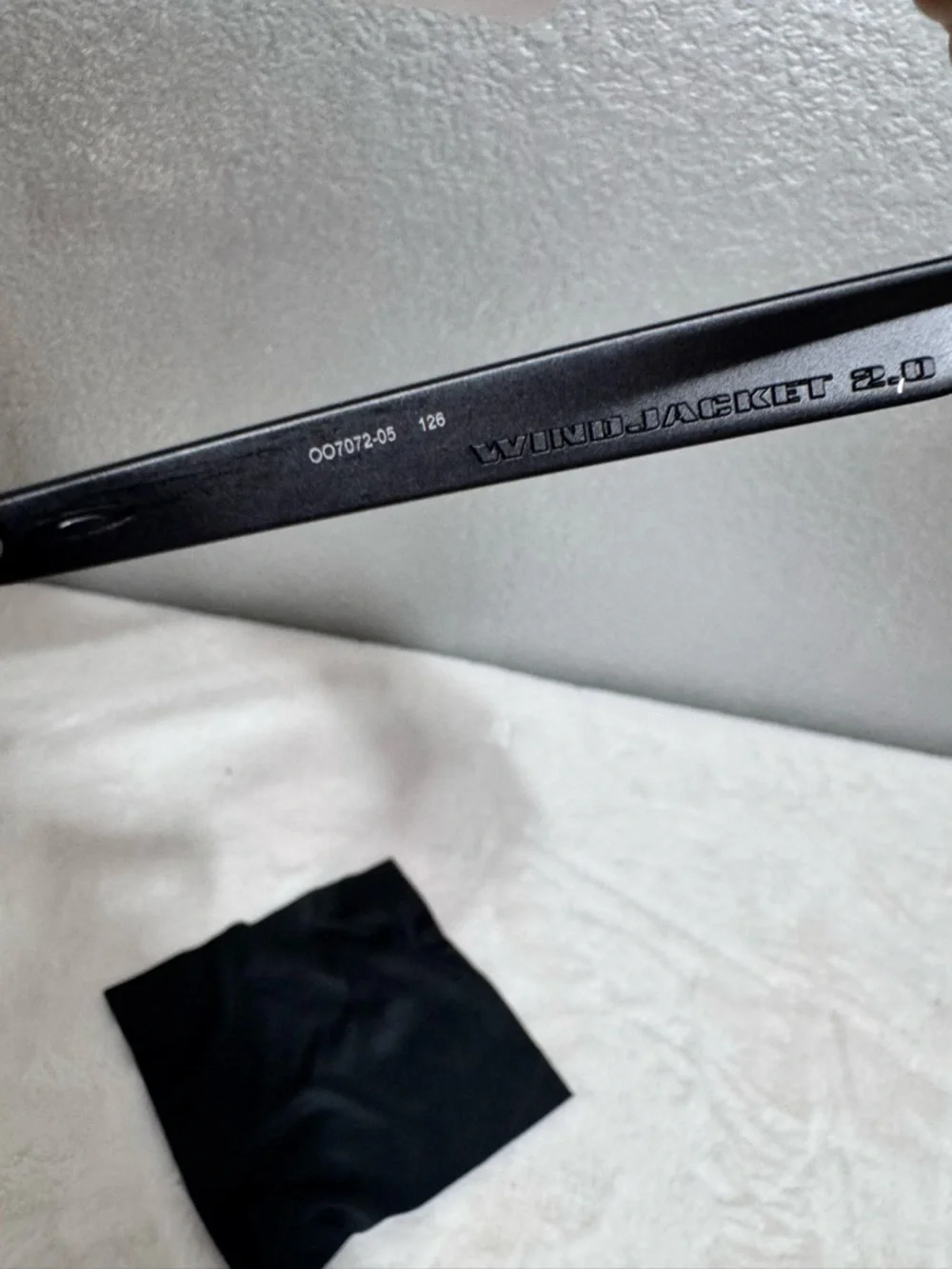 Oakley Snow Goggles with Bright Orange Frame and Red Lens - Picture 8 of 13